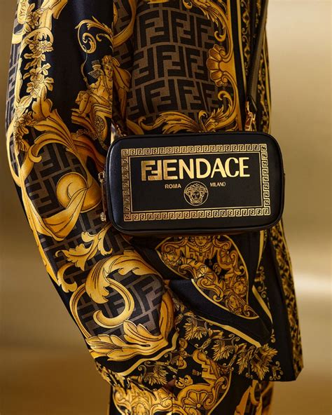 borsa fendi versace|fendace Versace swap.